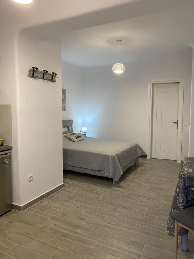 Petran Apartamento Fira  Exterior foto